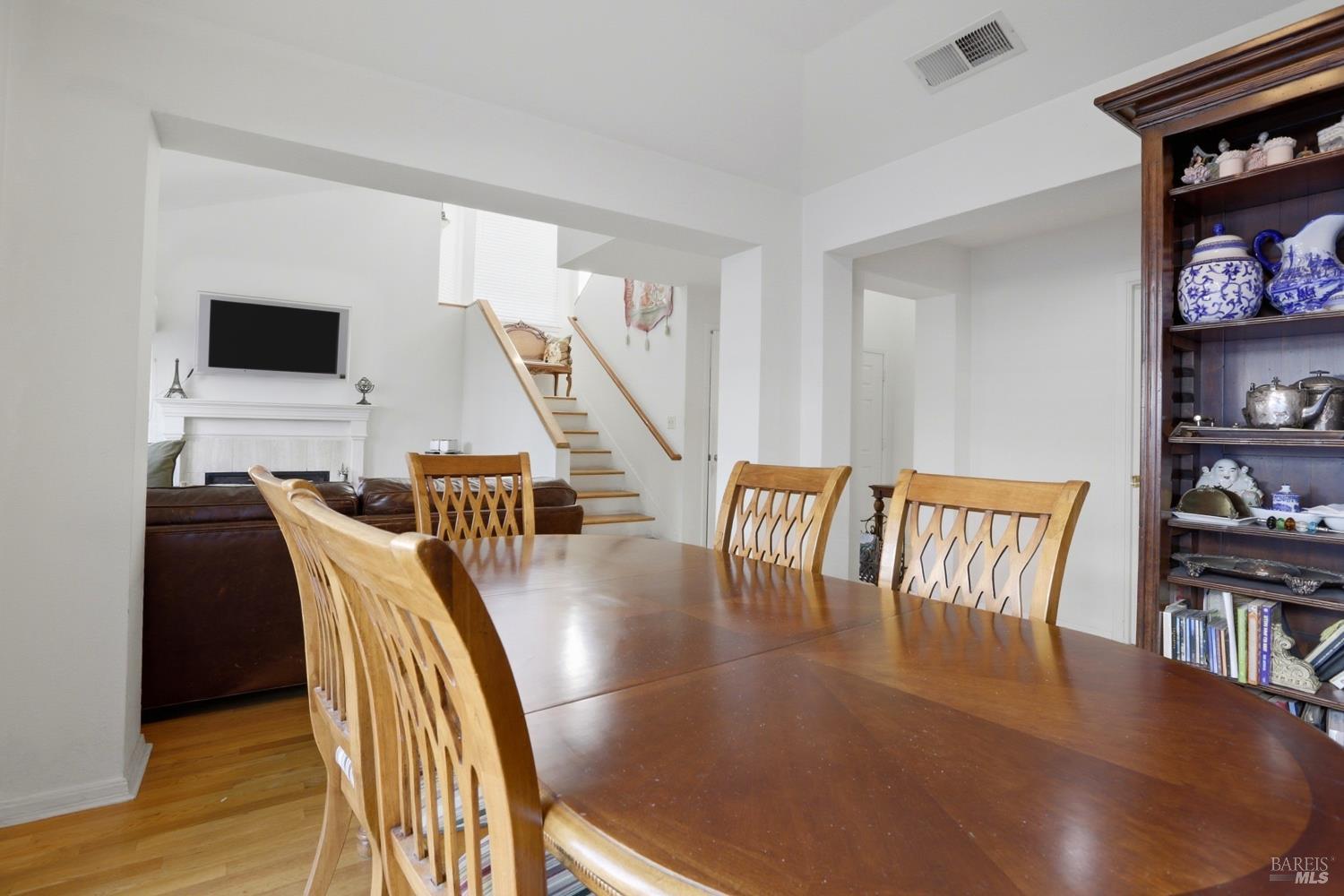 46 Mariners Circle San Rafael, CA 94903 - Photo 14 of 45