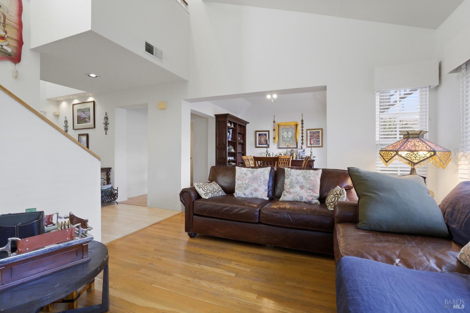 46 Mariners Circle San Rafael, CA 94903 - Photo 4 of 45