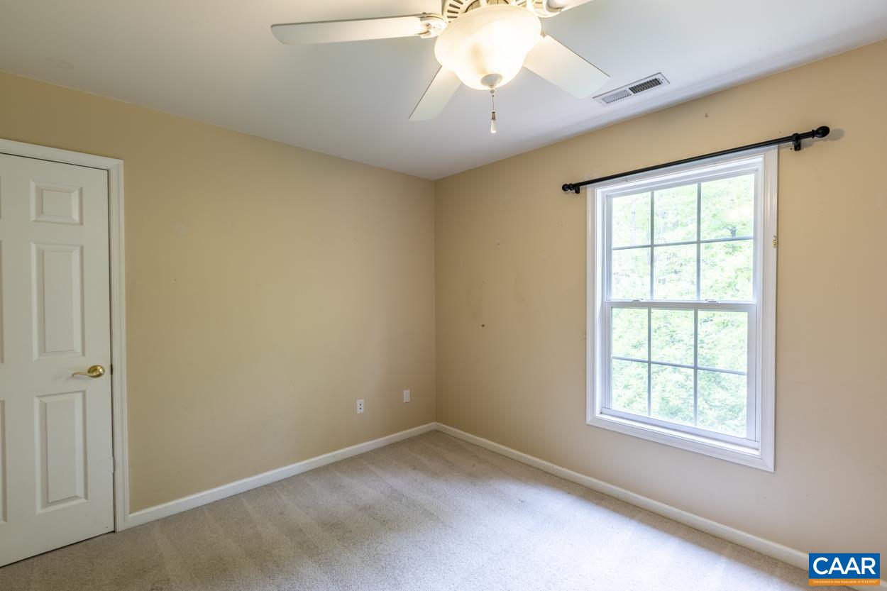 28 Xebec Road Palmyra, VA 22963 - Photo 18 of 34 an empty room with a window