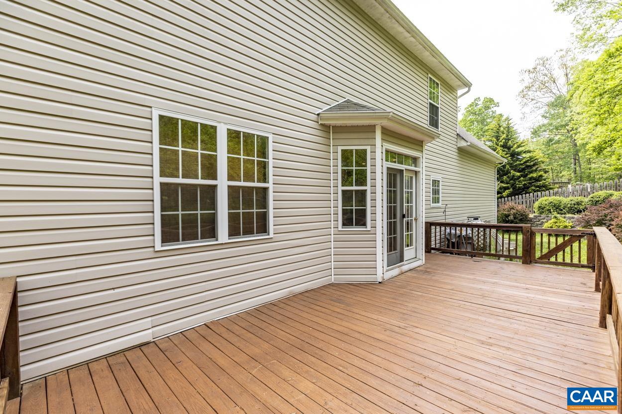 28 Xebec Road Palmyra, VA 22963 - Photo 33 of 34 a view of a house with wooden deck