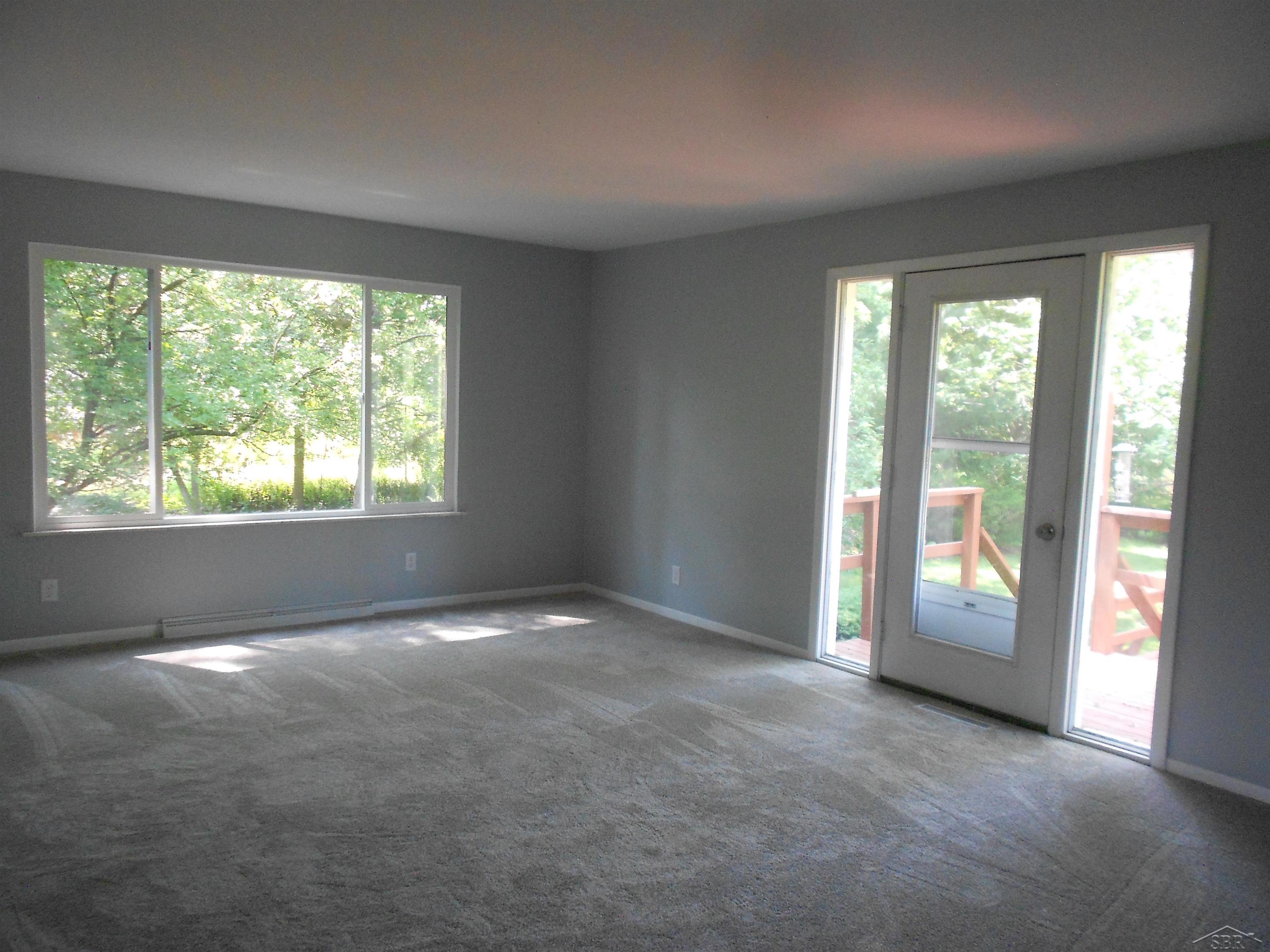 6825 Midland Road Freeland, MI 48623 - Photo 6 of 30 50114240-5.JPG