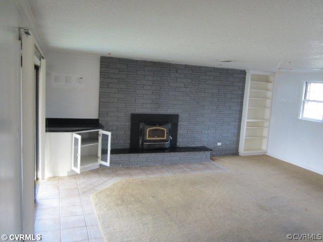 6337 Avon Road Norfolk, VA 23513 - Photo 8 of 24 Den/Family/Great Room