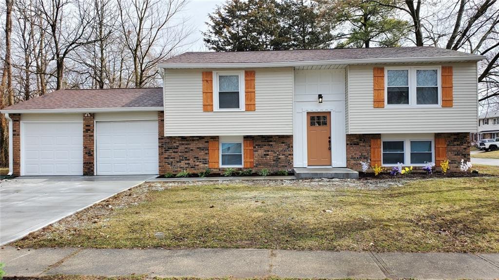 2803 Rouark Circle Indianapolis, IN 46229 - Photo 1 of 26 Gallery Image 1