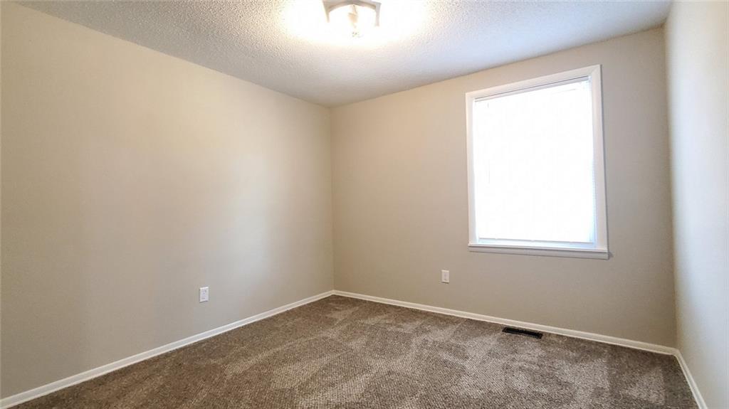 2803 Rouark Circle Indianapolis, IN 46229 - Photo 14 of 26 Gallery Image 14