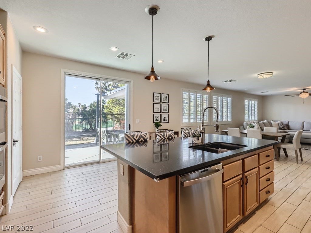 171 Rancho Maria Street Las Vegas, NV 89148 - Photo 9 of 37 Gallery Image 9