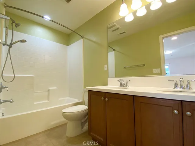 $3,700 | 372 Cardinal Lane, Upland, CA 91786