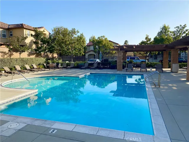 $3,700 | 372 Cardinal Lane, Upland, CA 91786