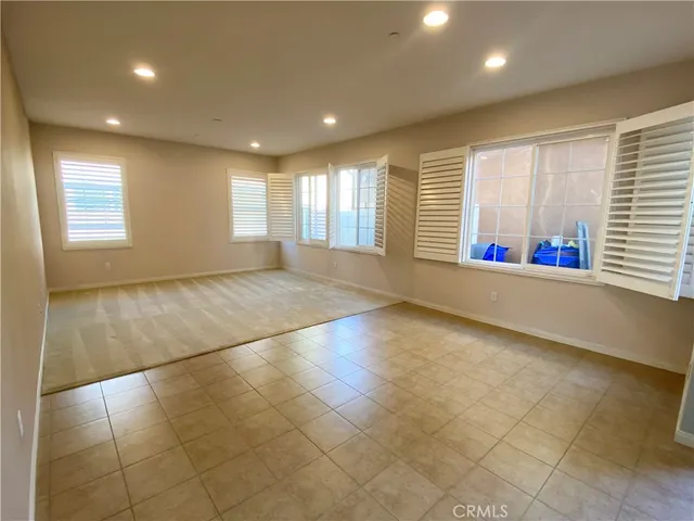 $3,700 | 372 Cardinal Lane, Upland, CA 91786