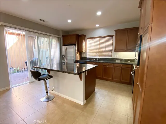 $3,700 | 372 Cardinal Lane, Upland, CA 91786