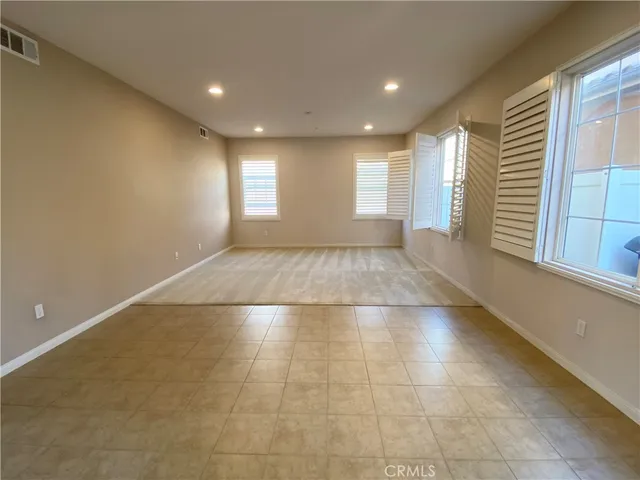 $3,700 | 372 Cardinal Lane, Upland, CA 91786