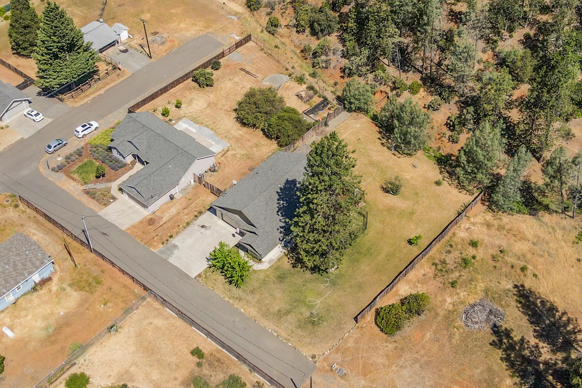 25 Edge Road Weaverville, CA 96093 - Photo 8 of 59 0014