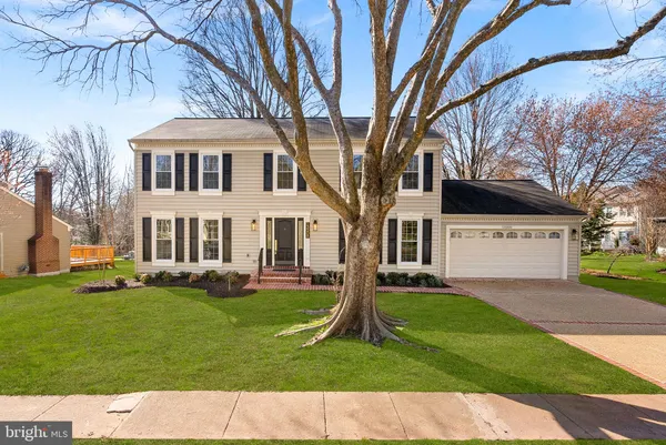 $1,150,000 | 13208 Tuckaway Drive, Herndon, VA 20171