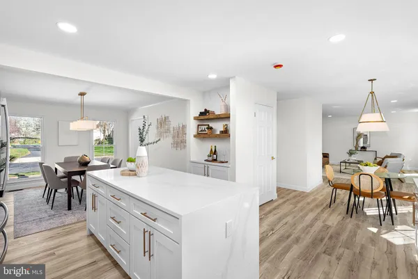 $1,150,000 | 13208 Tuckaway Drive, Herndon, VA 20171