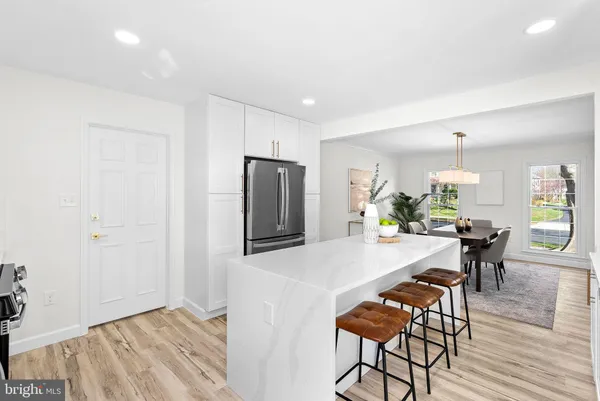 $1,150,000 | 13208 Tuckaway Drive, Herndon, VA 20171