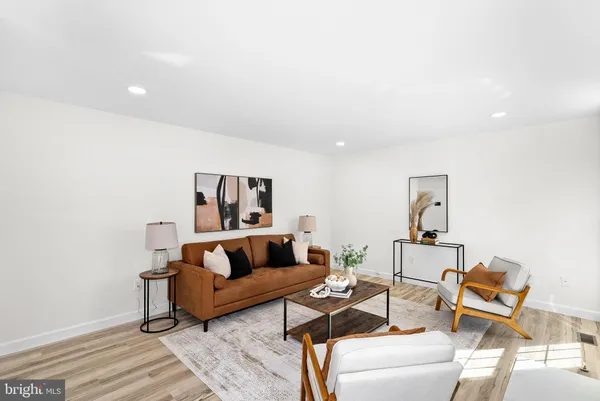 $1,150,000 | 13208 Tuckaway Drive, Herndon, VA 20171