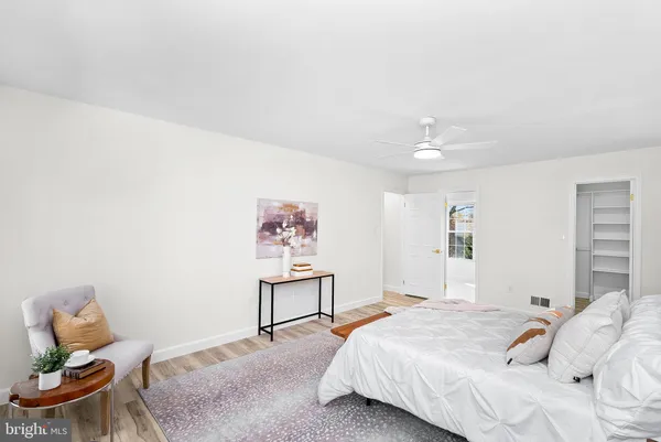 $1,150,000 | 13208 Tuckaway Drive, Herndon, VA 20171