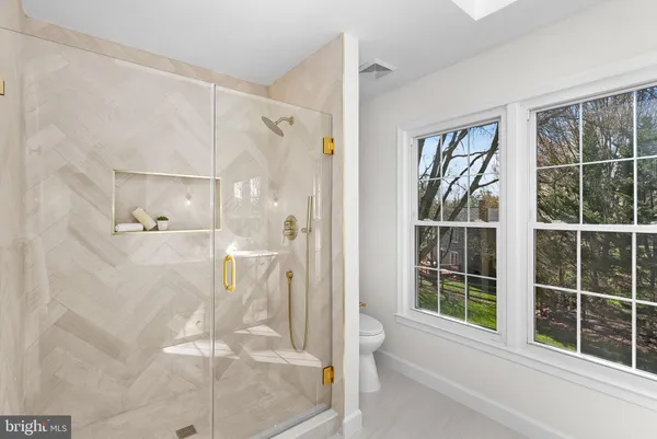 $1,150,000 | 13208 Tuckaway Drive, Herndon, VA 20171