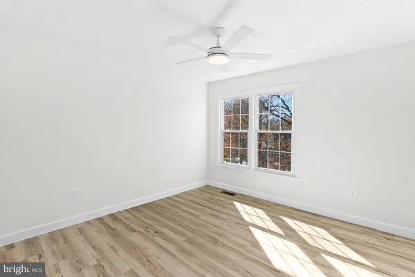 $1,150,000 | 13208 Tuckaway Drive, Herndon, VA 20171