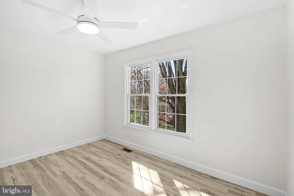 $1,150,000 | 13208 Tuckaway Drive, Herndon, VA 20171