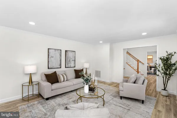 $1,150,000 | 13208 Tuckaway Drive, Herndon, VA 20171