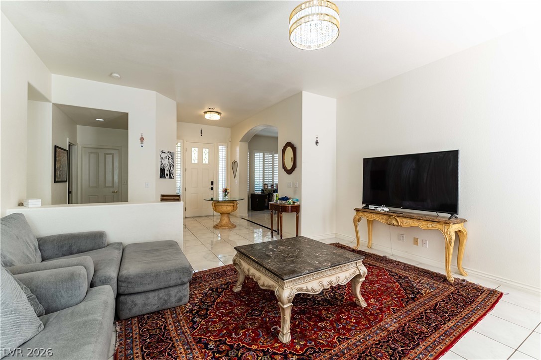 1608 Sun Ridge Drive Las Vegas, NV 89117 - Photo 23 of 30 Living area