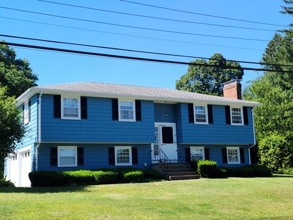 8 Fencourt Road Canton, MA 02021 - Photo 1 of 33 a view of a yard in front of house