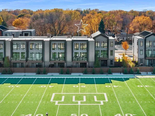 $1,695,000 | 1108 Brookwood Drive, Unit 22, Green Bay, WI 54304