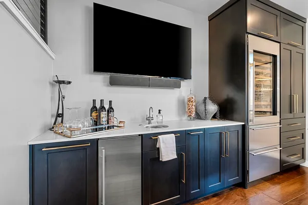 $1,695,000 | 1108 Brookwood Drive, Unit 22, Green Bay, WI 54304