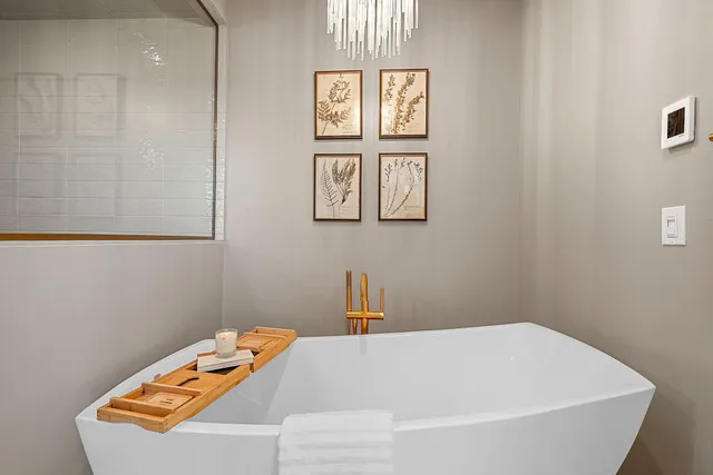 $1,695,000 | 1108 Brookwood Drive, Unit 22, Green Bay, WI 54304