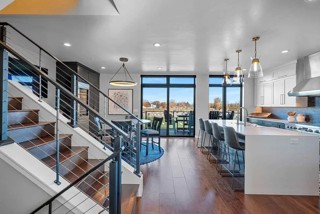 $1,695,000 | 1108 Brookwood Drive, Unit 22, Green Bay, WI 54304