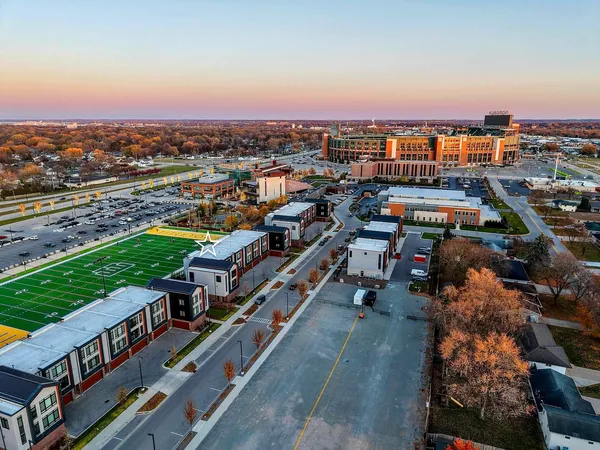 $1,695,000 | 1108 Brookwood Drive, Unit 22, Green Bay, WI 54304