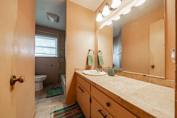 $324,900 | 1001 East Nevada Street, Seymour, TX 76380