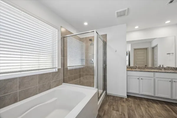 $2,500 | 3505 Rockefeller Road, Texas City, TX 77591