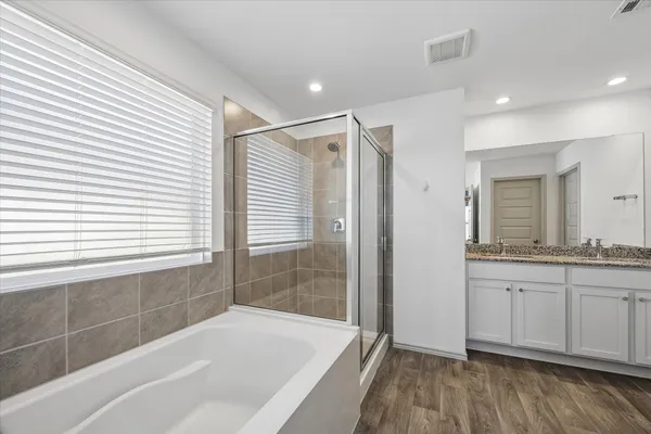 $2,500 | 3505 Rockefeller Road, Texas City, TX 77591