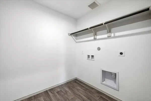 $2,500 | 3505 Rockefeller Road, Texas City, TX 77591