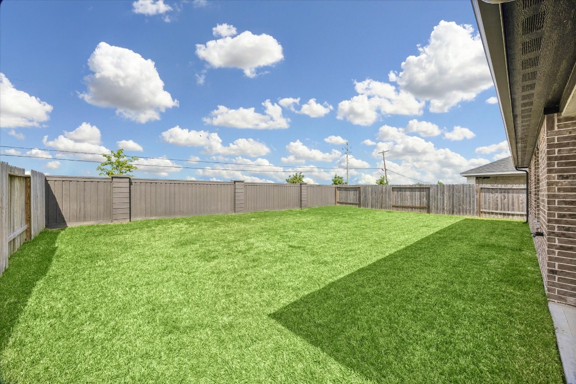 3505 Rockefeller Road Texas City, TX 77591 - Photo 23 of 23 A Large backyard with no rear neighbors.