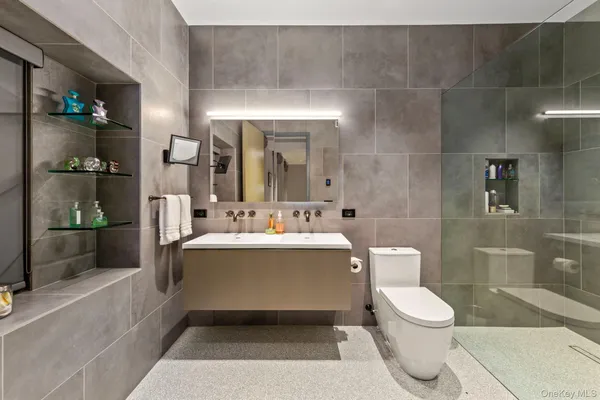 $50,000 | 500 Greenwich Street, Unit 401 | Hudson Square