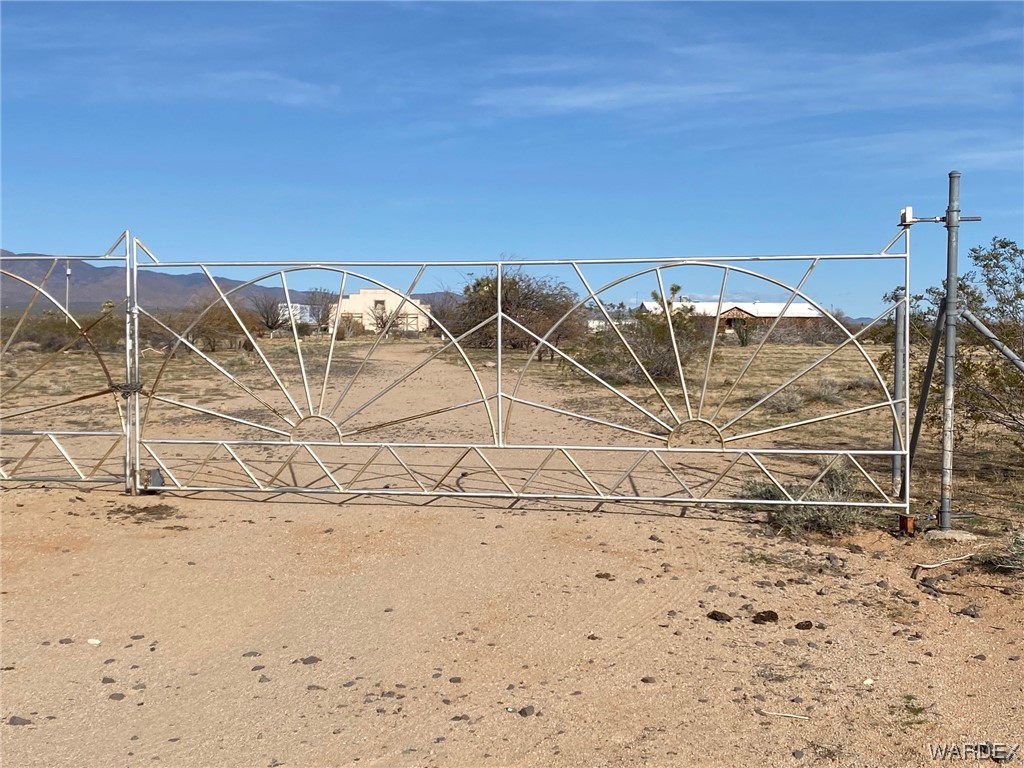 20202 South Dale Evans Road Yucca, AZ 86438 - Photo 5 of 8 Gallery Image 5