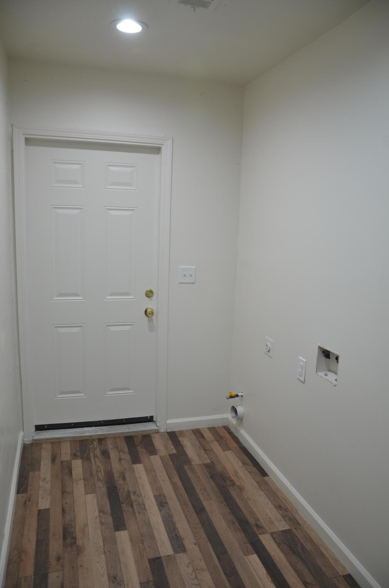 648 B Street Lemoore, CA 93245 - Photo 18 of 36