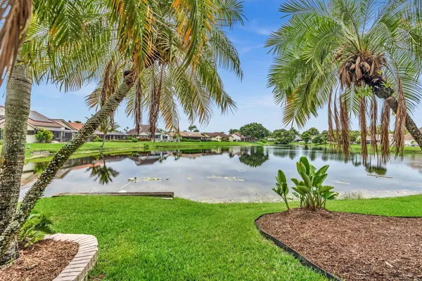 $794,000 | 7640 Northwest 87th Avenue, Tamarac, FL 33321