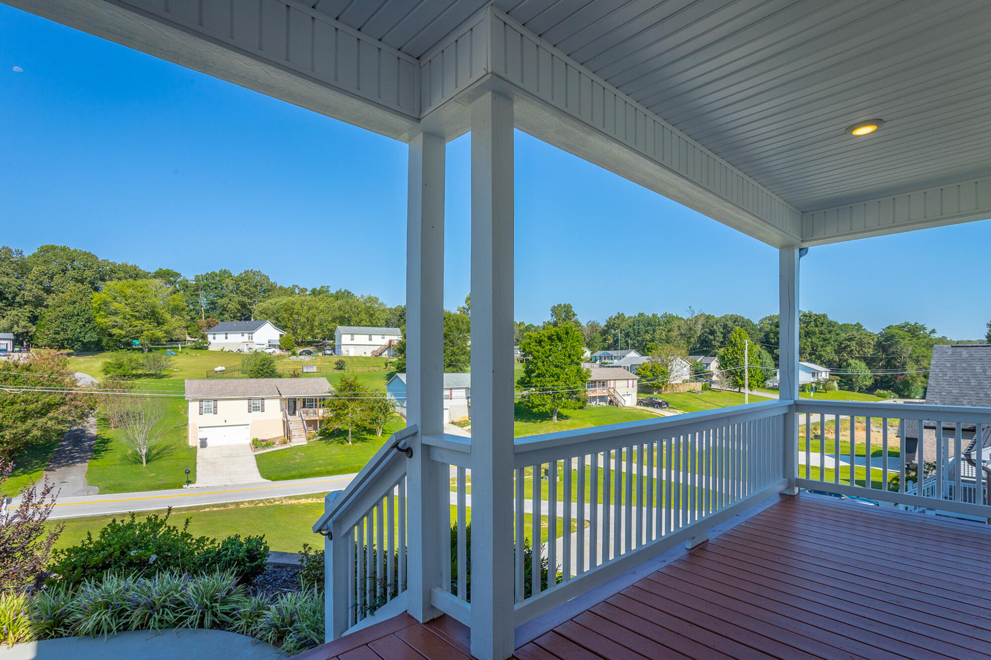 9346 Barbee Road Soddy Daisy, TN 37379 - Photo 4 of 40 9346 Barbee Road HD-42