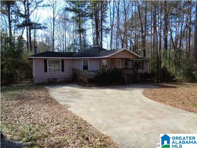 204 Riverside Drive Trussville, AL 35173 - Photo 1 of 10