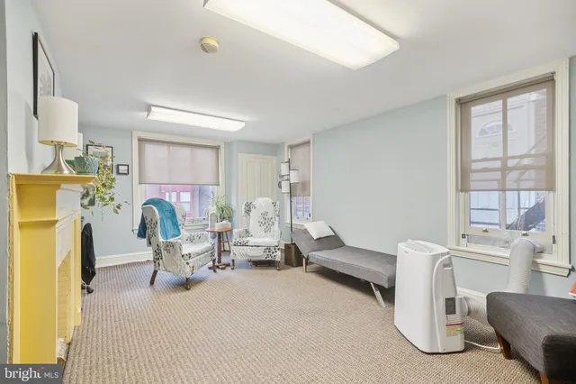 $1,875,000 | 2047 Locust Street, Philadelphia, PA 19103