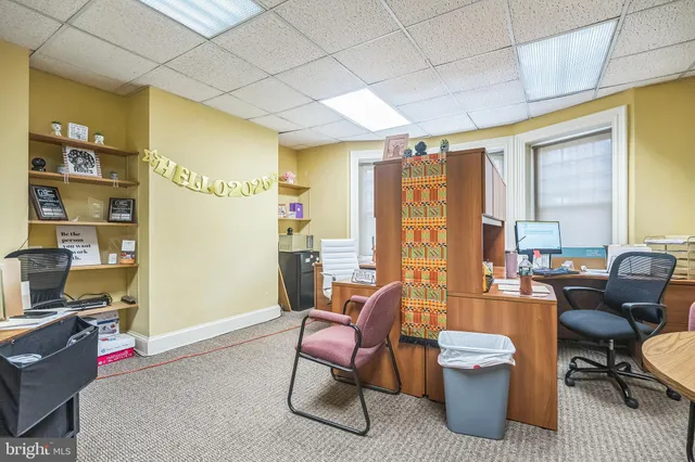 $1,875,000 | 2047 Locust Street, Philadelphia, PA 19103