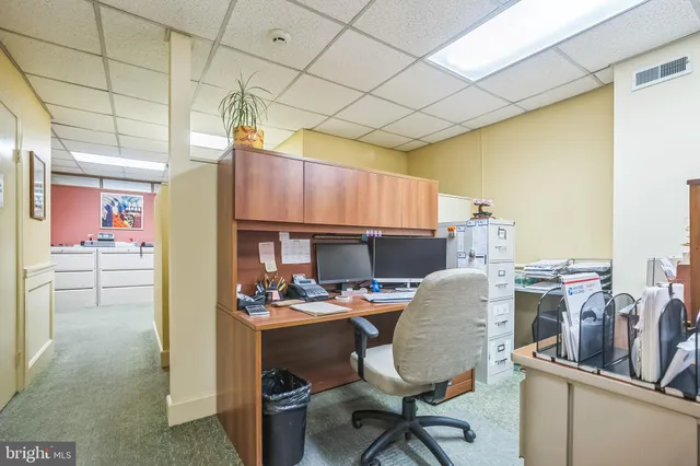 $1,875,000 | 2047 Locust Street, Philadelphia, PA 19103