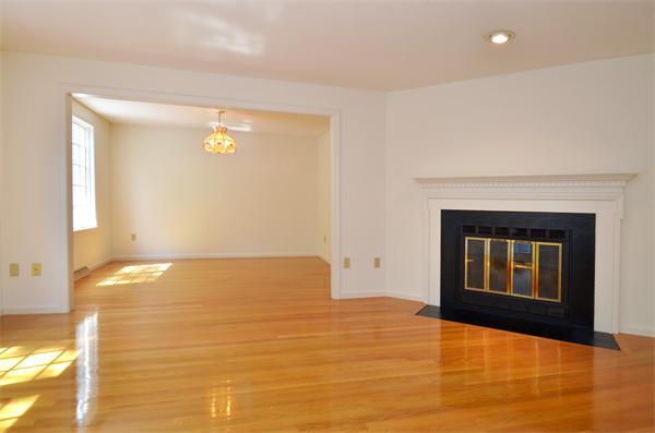 75 Fuller Pond Road, Unit 75 Middleton, MA 01949 - Photo 6 of 12 Gallery Image 6