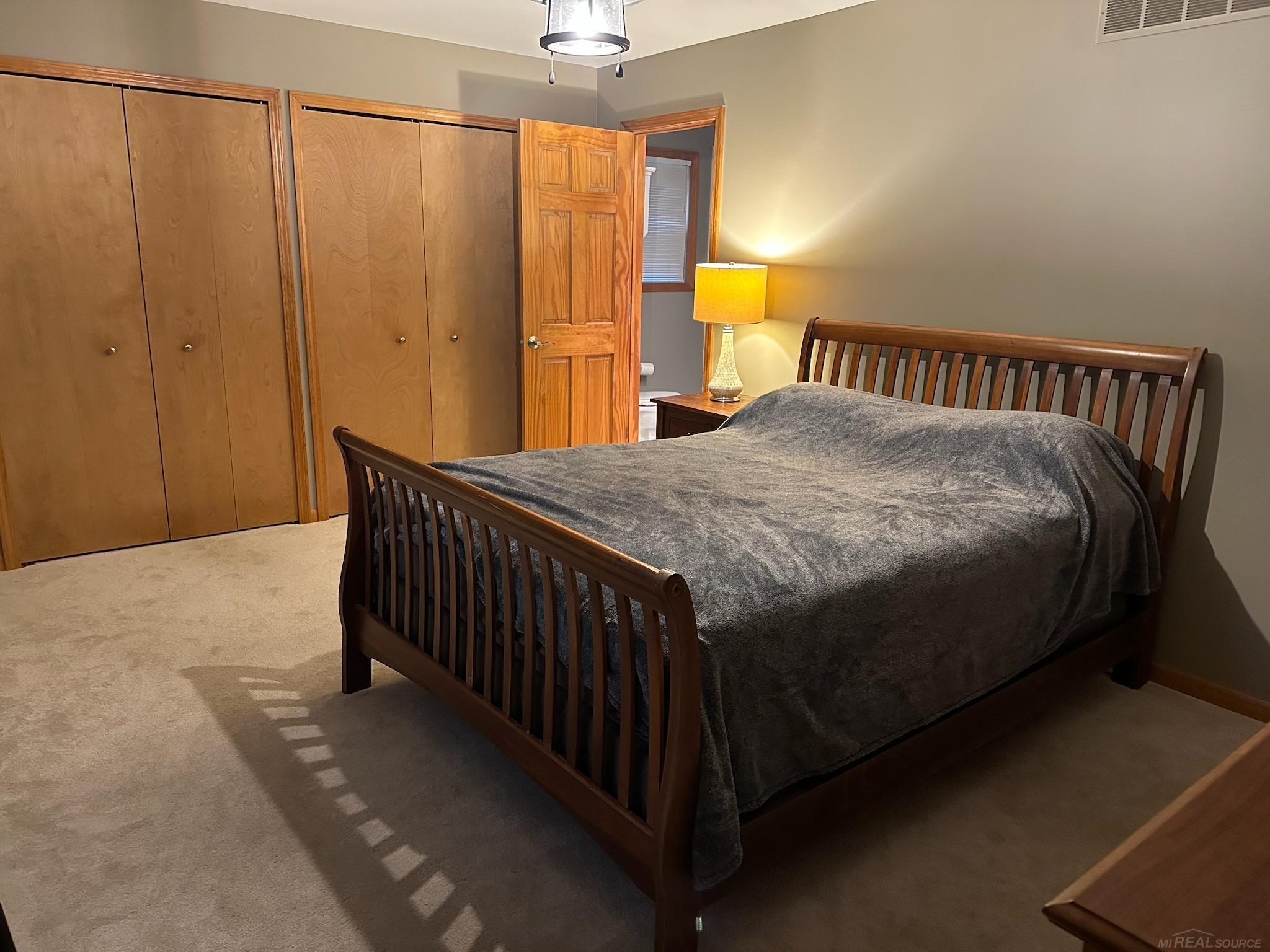 51895 Fairchild Road New Baltimore, MI 48051 - Photo 16 of 34 50120649-15.JPG