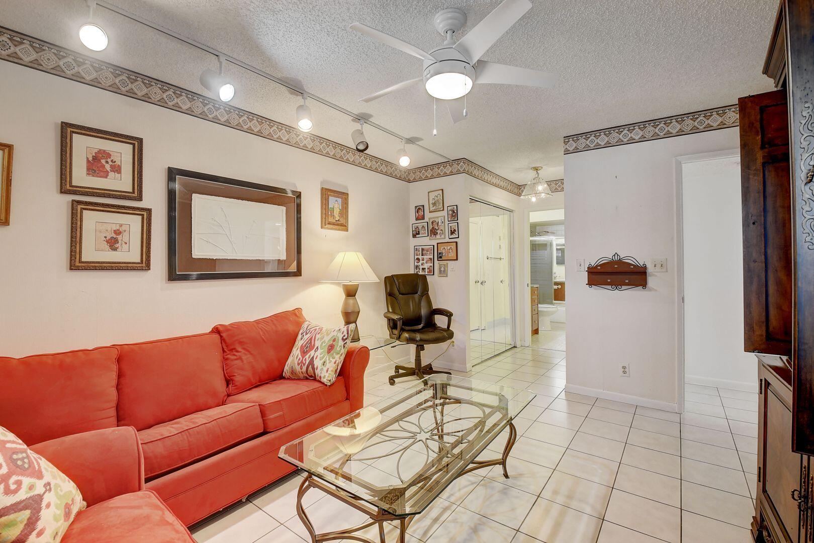 9111 Tracy Court, Unit 4 Boca Raton, FL 33496 - Photo 21 of 47 Second Bedroom
