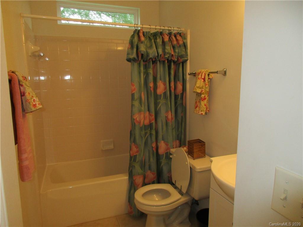 306 Springfield Court Fletcher, NC 28732 - Photo 13 of 35 Gallery Image 13