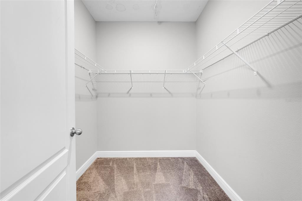 959 Maypole Drive Apopka, FL 32703 - Photo 23 of 44 a view of a room